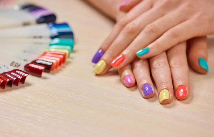 Negovane roke – ogledalo vsake urejene ženske.